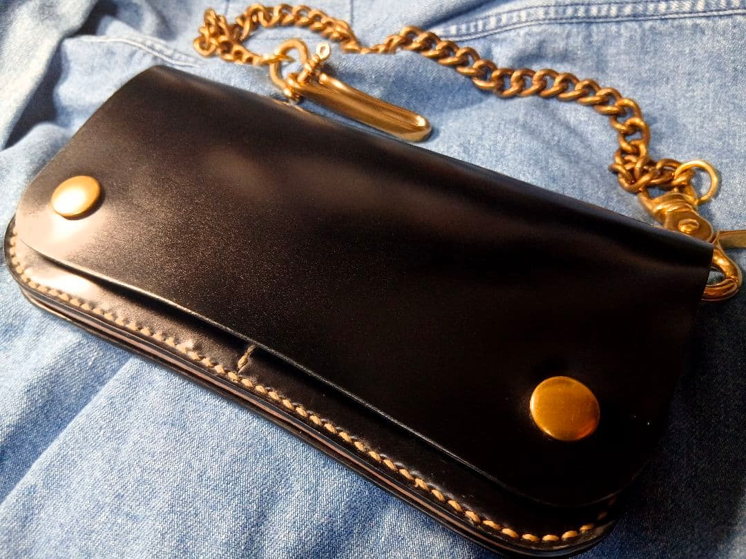 新喜皮革 オイルコードバン トラッカーウォレット ウォレットチェーン付き