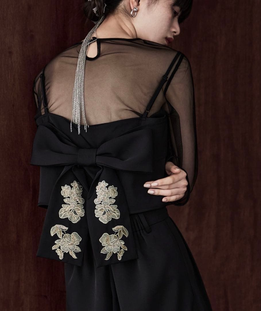 3piece刺繍リボンビスチェ&タックワイドパンツセットアップ ブラック