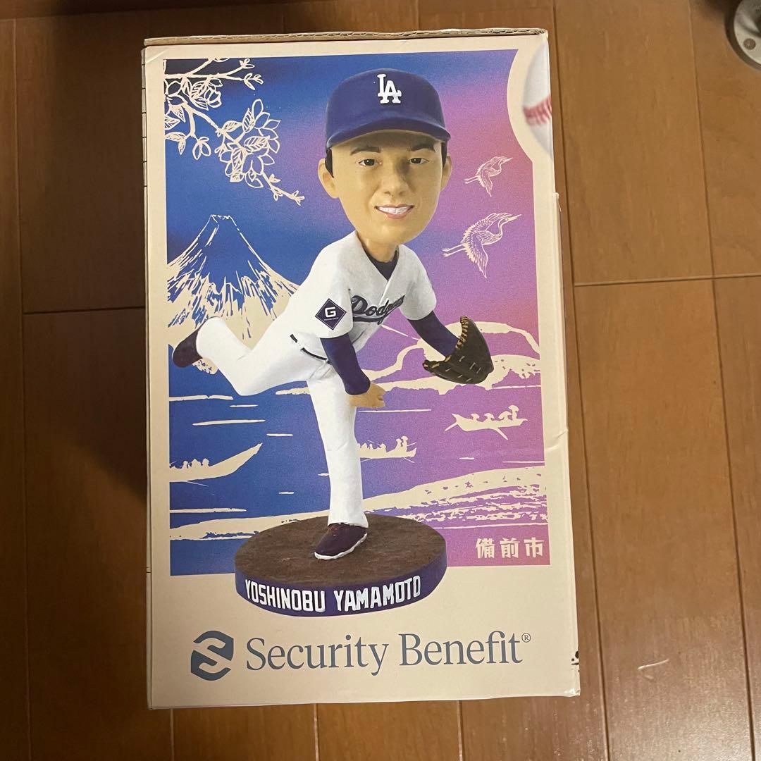 山本由伸　バブルヘッド　ボブルヘッド　ドジャース限定配布品　ギブアウェイ