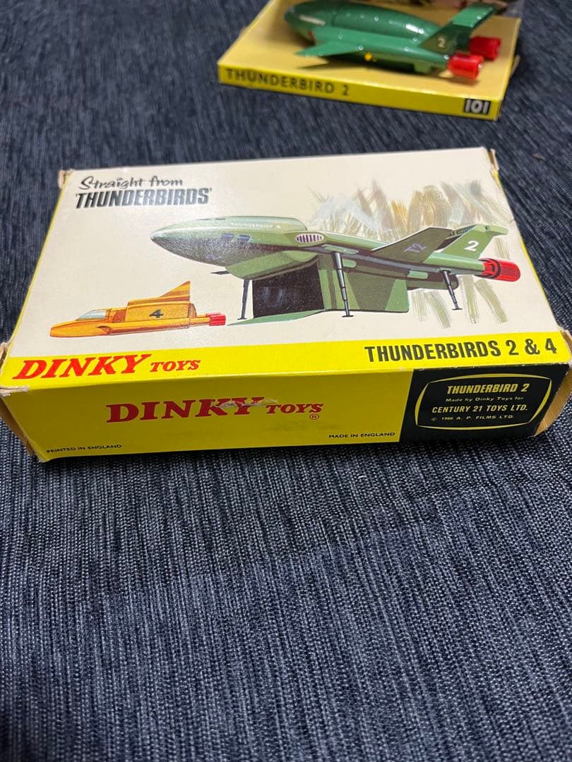☆DINKY TOYS サンダーバード 2&4