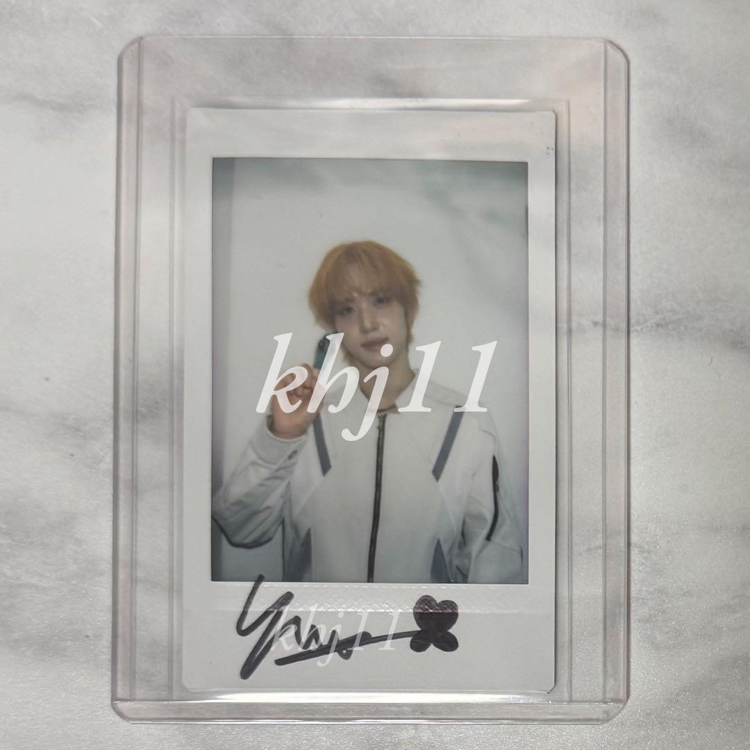 NouerA ギヒョン 直筆サイン入りチェキ