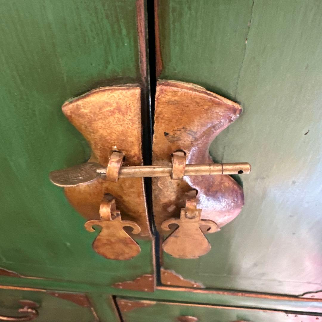 階段型木製タンス グリーン