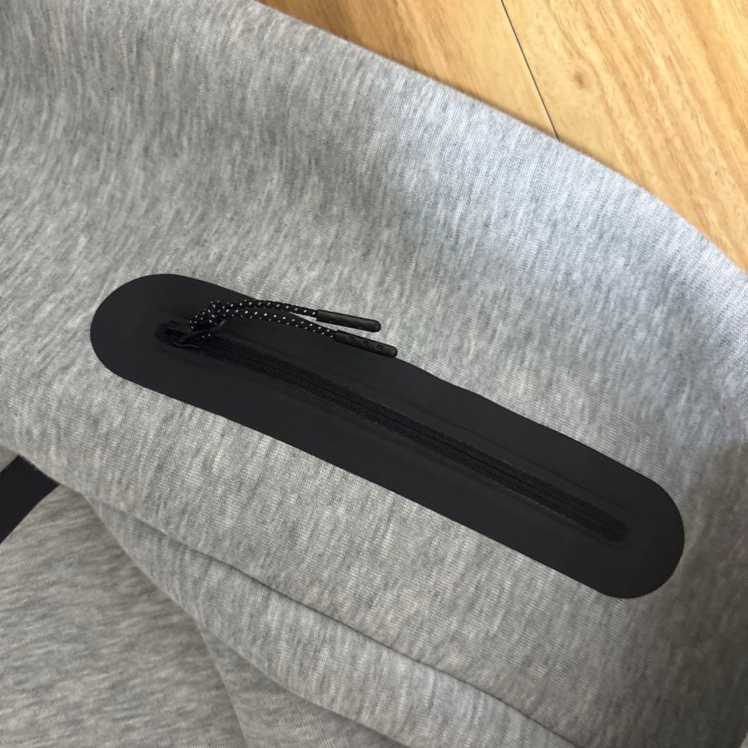 NIKEテックフリースMサイズ