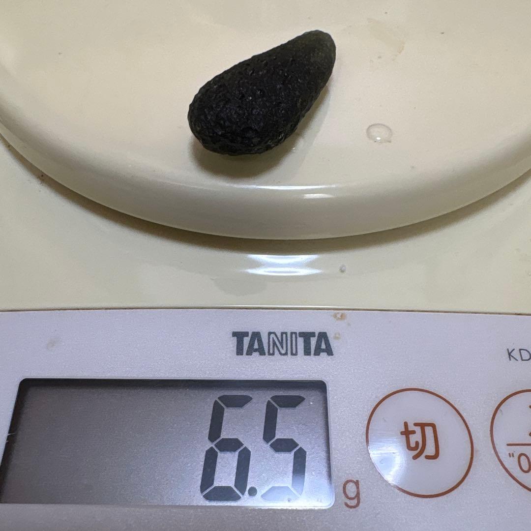 モルダバイト　ペンダント