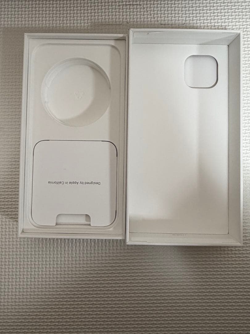 iPhone14 Plus 128GB simフリー