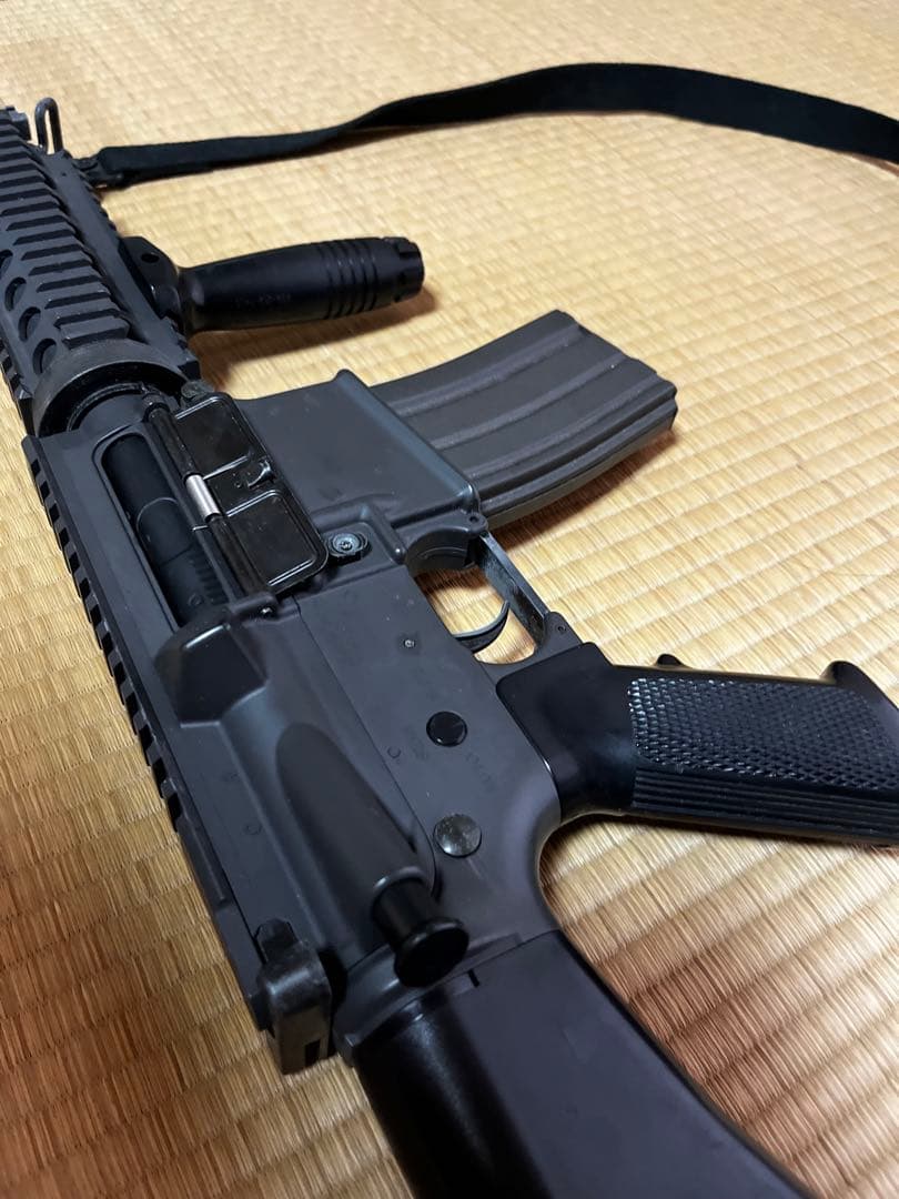 東京マルイナイツ　M4A1  カービン