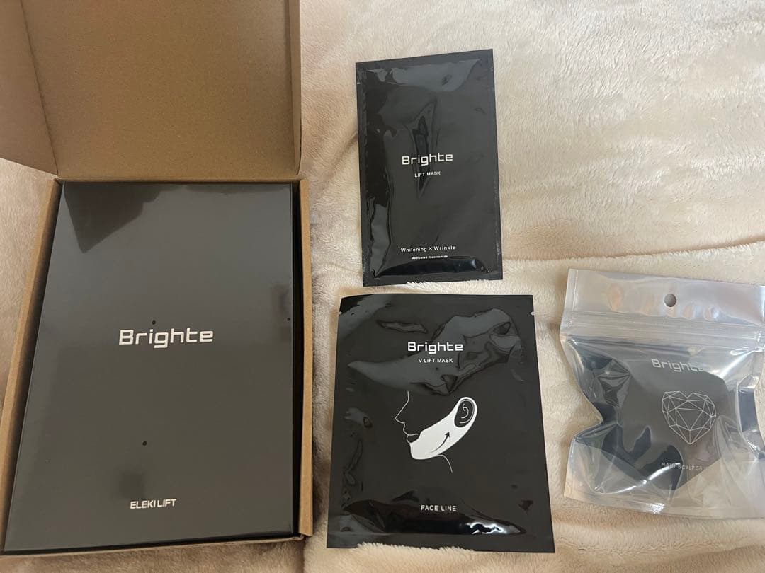 新品未開封：Brighte ELEKI LIFT美顔器 / エレキリフト美顔器