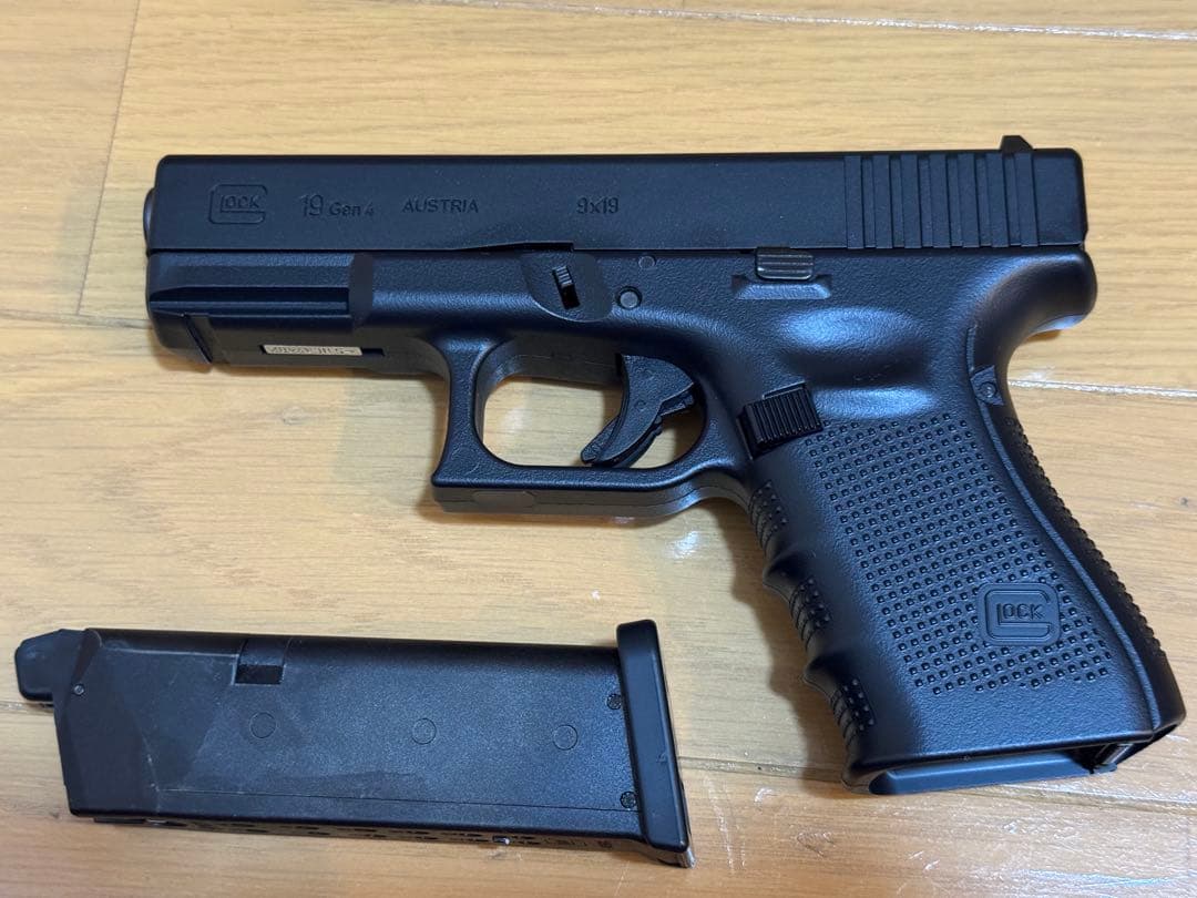 【未使用】東京マルイ Glock 19(グロック 19) Gen.4 ガスガン