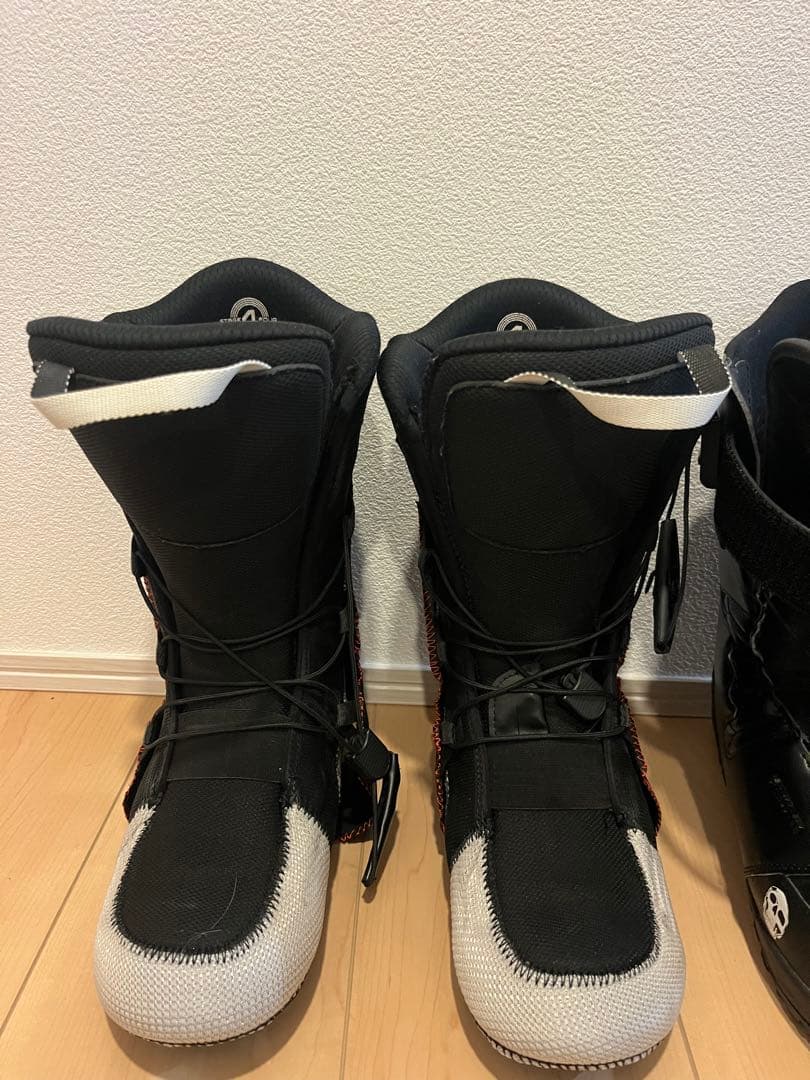 DEELUXE DEEMON 28.5 ディーラックス　デーモン