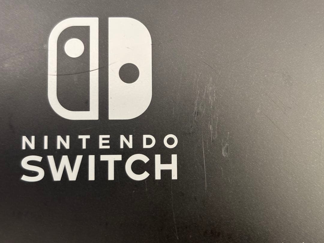 Nintendo Switch 本体（ネオンブルー/ネオンレッド）