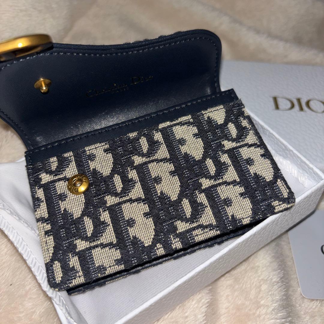 DIOR二つ折り財布