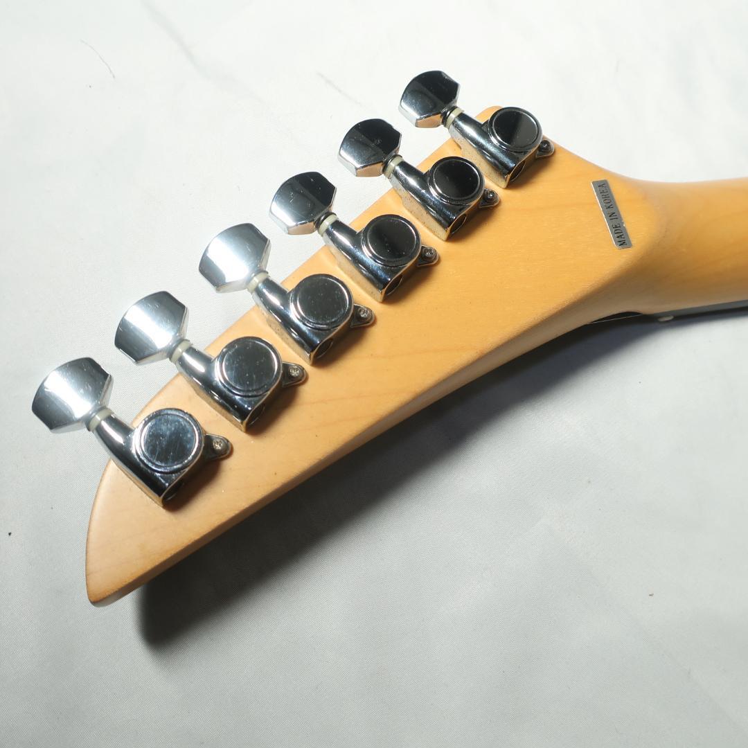 弦交換済 Mad Axe エレキギター コンコルドヘッド ブラック