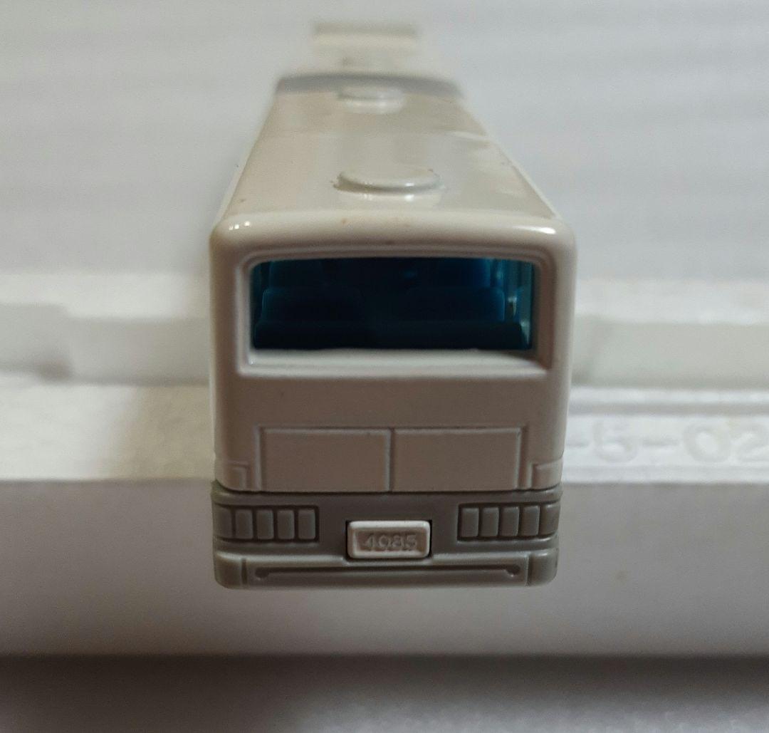 ロングトミカ L 04 VOLVO 富士重工 連節バス TOMY