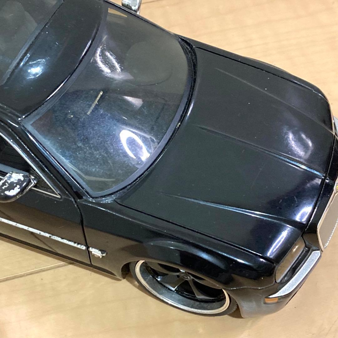 ミニカー JADA DUB CITY KUSTOM$ Chrysler 300C 1/18