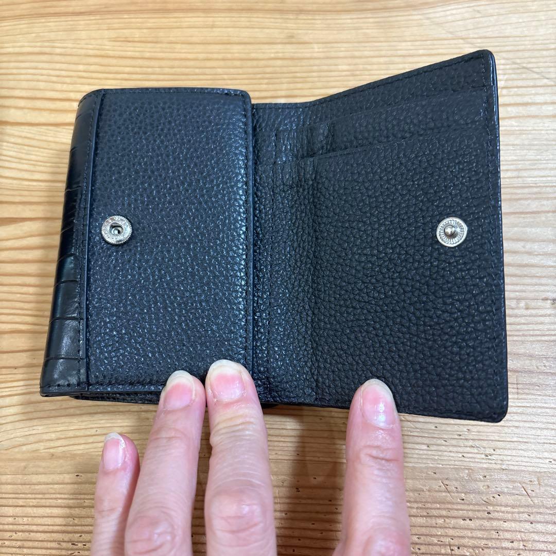 R’s shop　新品　本革クロコダイルレザー 二つ折り財布 ブラック