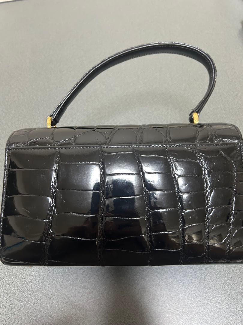 本日限り値下げ価格！クロコダイル　ワニ革　ハンドバッグ　JRA認定
