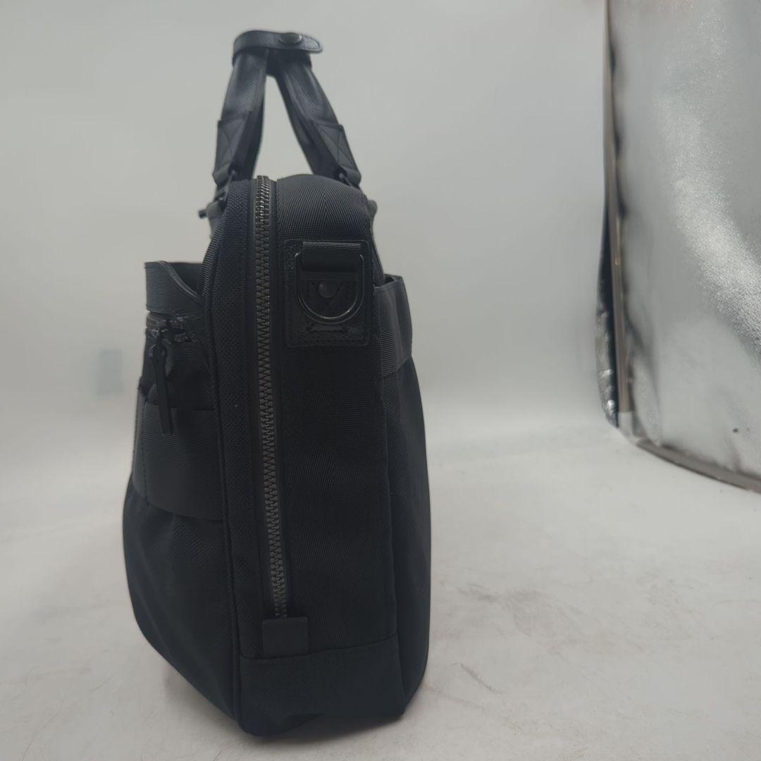 極美品 BRIEFING FUSION A4 LINER ブラック