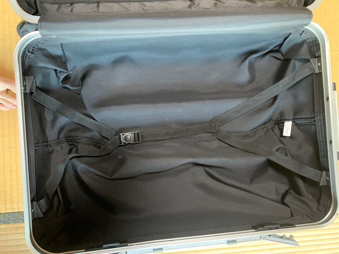 【早い者勝ち】大型ハードシェルキャリーケース 青