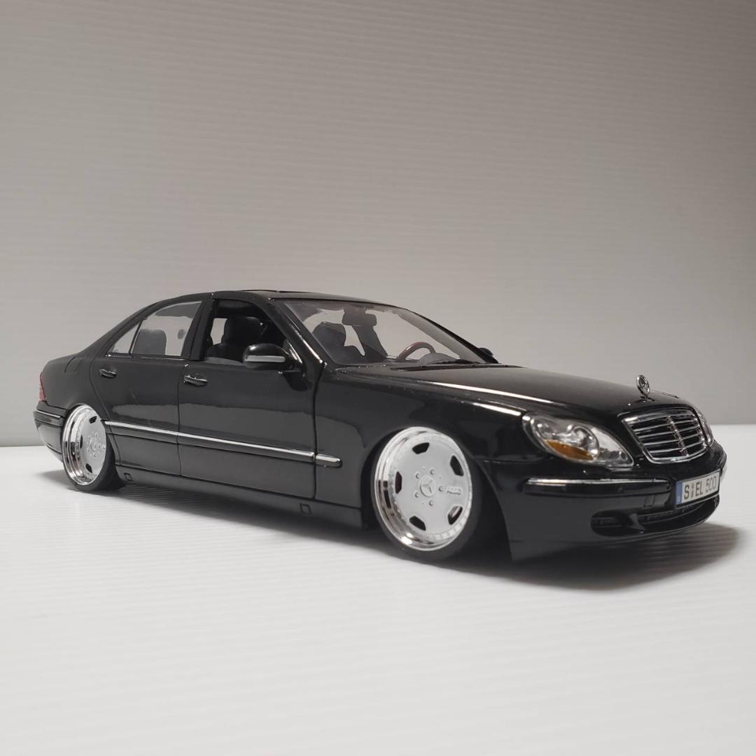 1/18　メルセデスベンツ　Sクラス　W220　カスタム