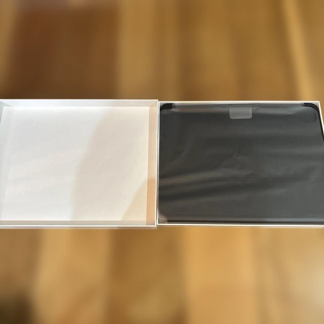 iPad本体 iPad Air + Magic Keyboard + Apple Pencil