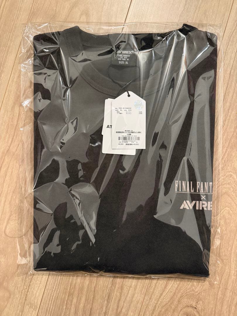 AVIREX Final Fantasy VII ティファ　コラボ　Tシャツ