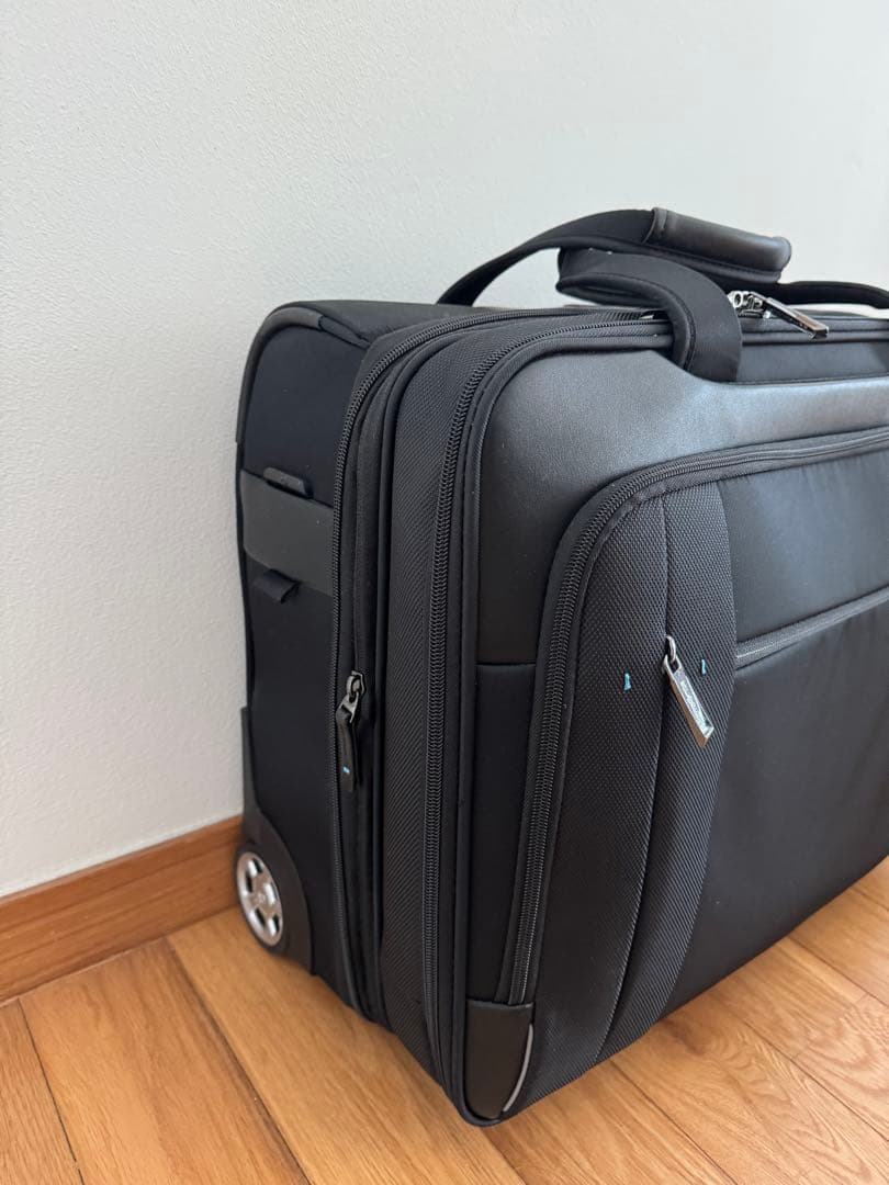Samsonite スペクトロライト3 ローリングトート17.3インチ　ブラック