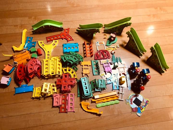 お山のシュッポー とけいえき おむすびころりん 昭和 レトロ ふみきり