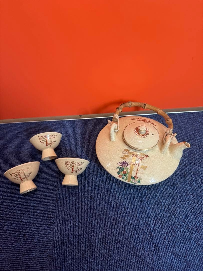 1977  薩摩焼　茶器セット　急須1客　湯呑3客