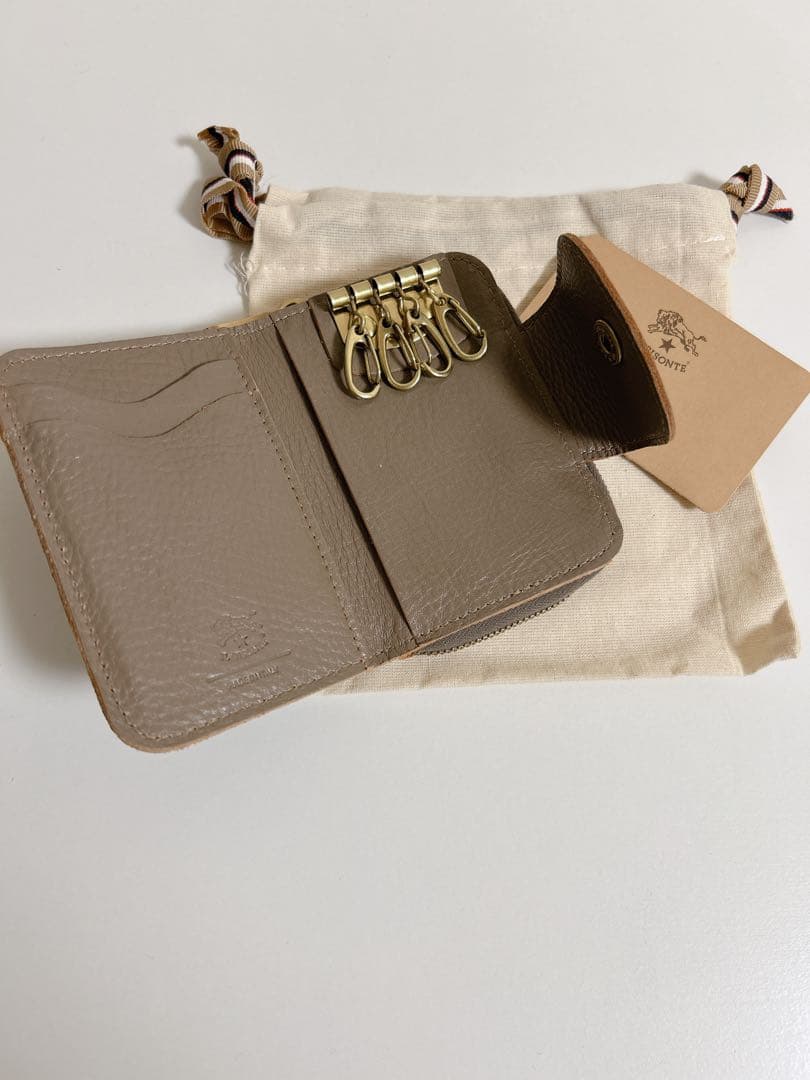 IL BISONTE イルビゾンテ　キーケース　マルチケース　スマートキーケース