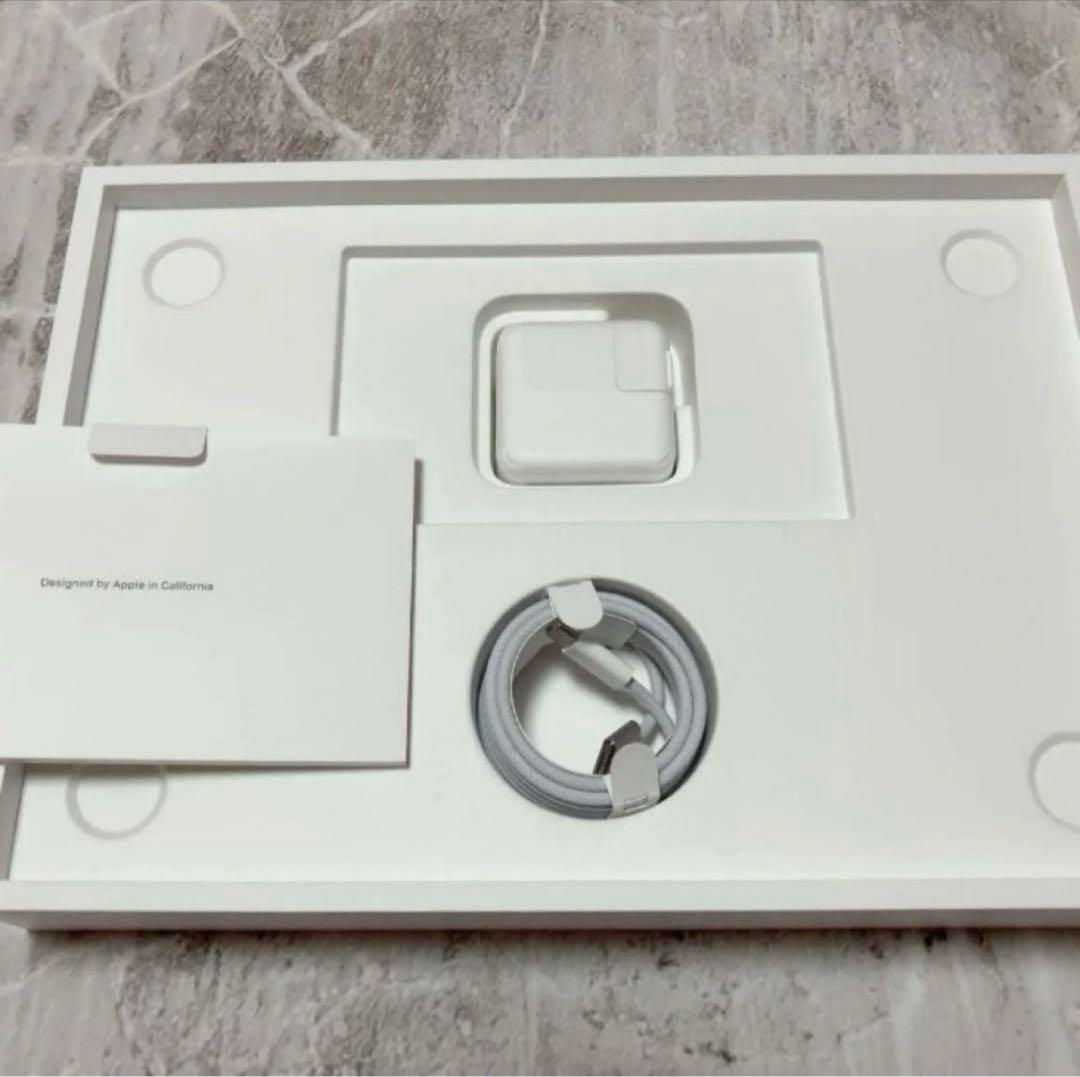 【早い者勝ち・美品】MacBook Air M2 美品／箱あり完備