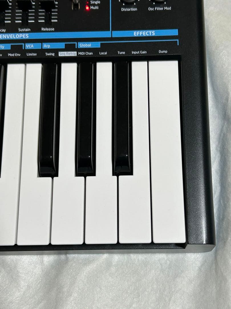 Novation BassStation Ⅱ ベースステーション2シンセサイザー