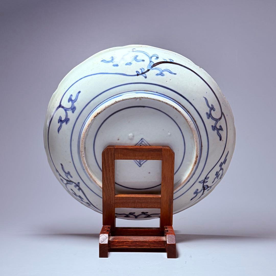 江戸後期　藍柿右衛門　「染付花草文様八寸皿」　渦福　博物館級　状態良し