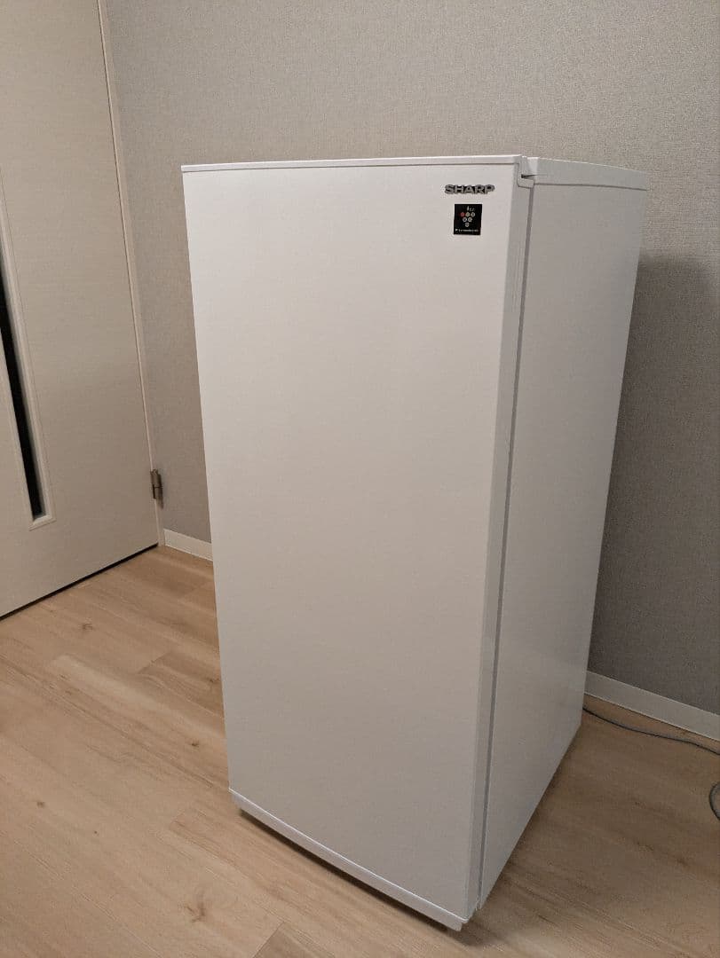 SHARP シャープ 冷凍庫 126L FJ-HF13H-W 2024年製
