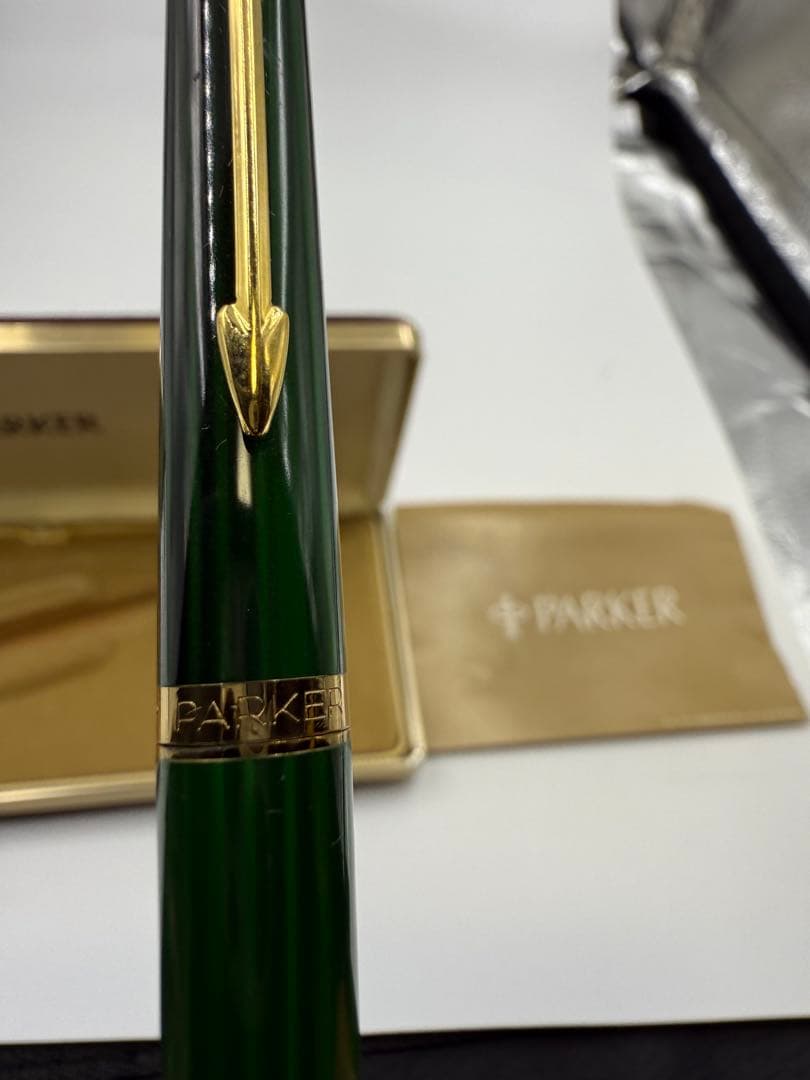 Parker グリーン 万年筆 ケース付き