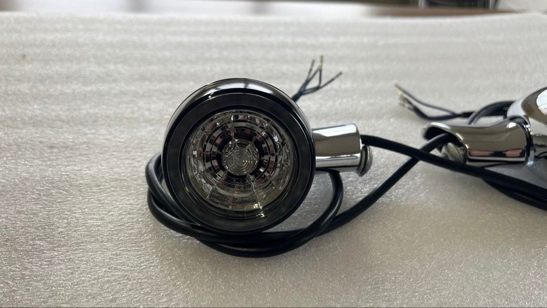 2024 ハーレー FXST 純正 リアウィンカー M8 美品 LED