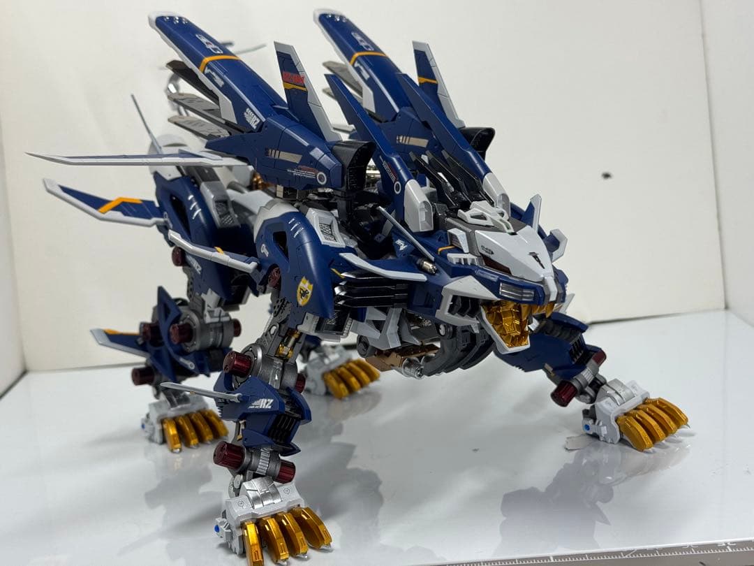コトブキヤ　HMM ゾイド　ライガーゼロ　イェーガー　全塗装