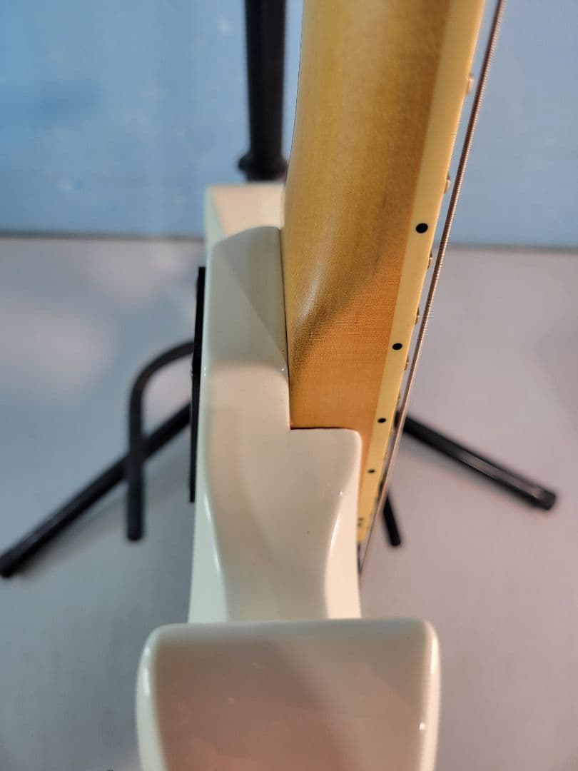 GrassRoots by ESP エレキギター中古品