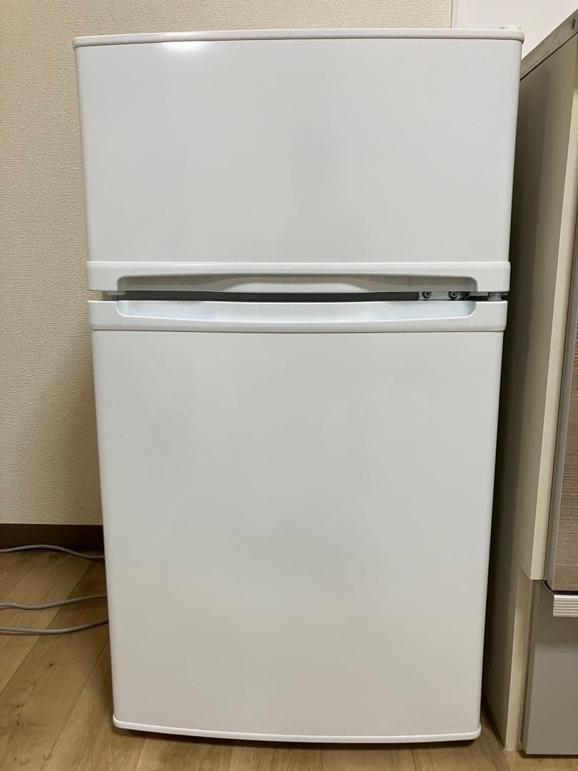 MAXZEN 85L 2ドア冷凍冷蔵庫 JR085HM01WH