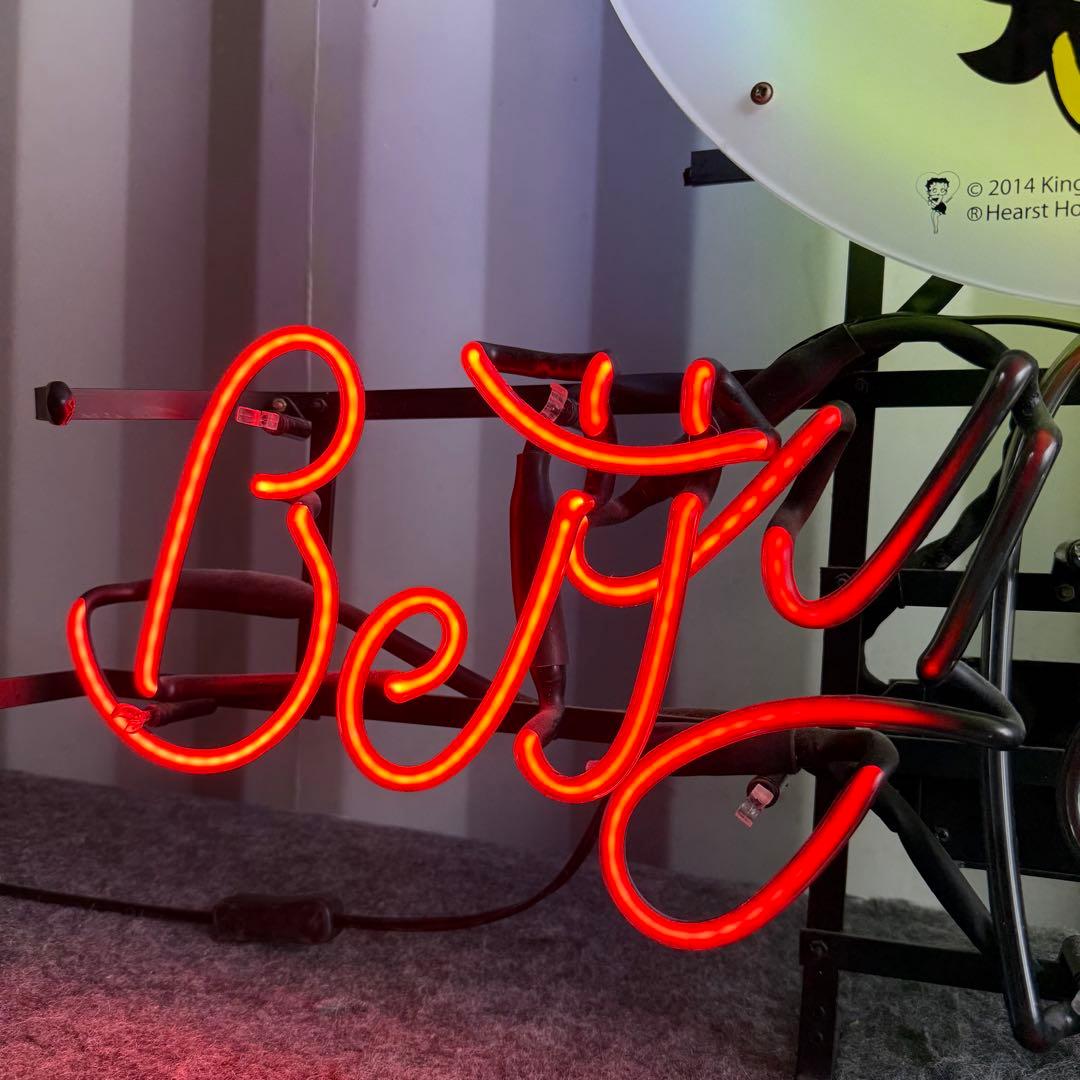 H64希少品　ベティ ブープネオン管 ネオンライト 店舗照明