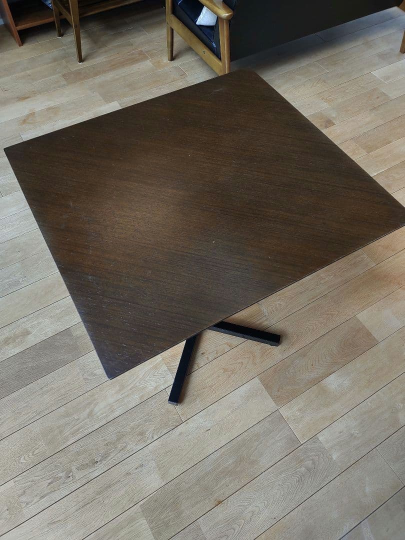 a.flat エーフラット　カフェテーブル