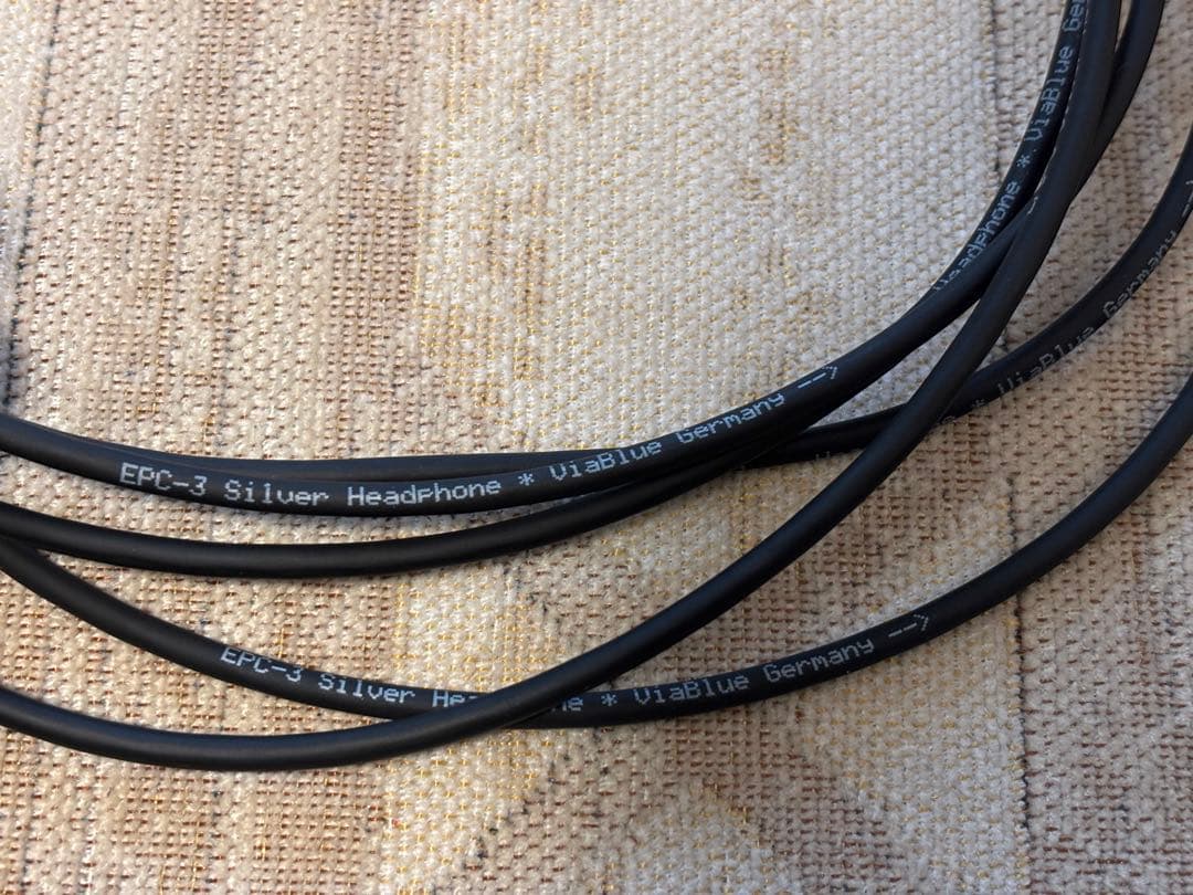 ヘッドフォンケーブル　AKG K812 viablue