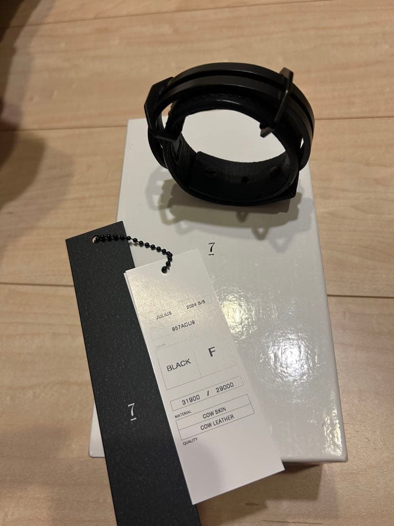美品！！ユリウス24SSベクトルレザーブレスレット　ブラック