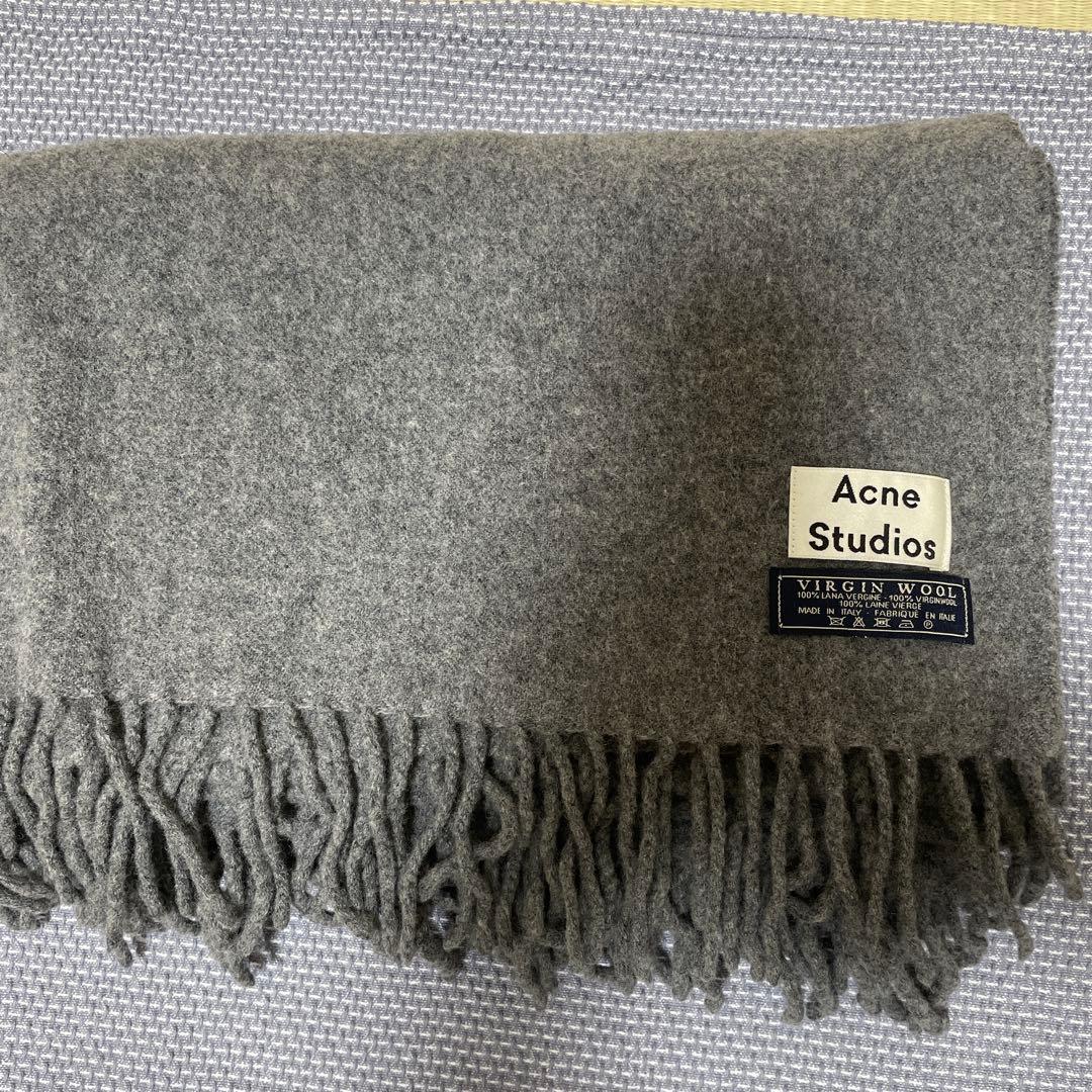 Acne Studios バージンウール マフラー グレー