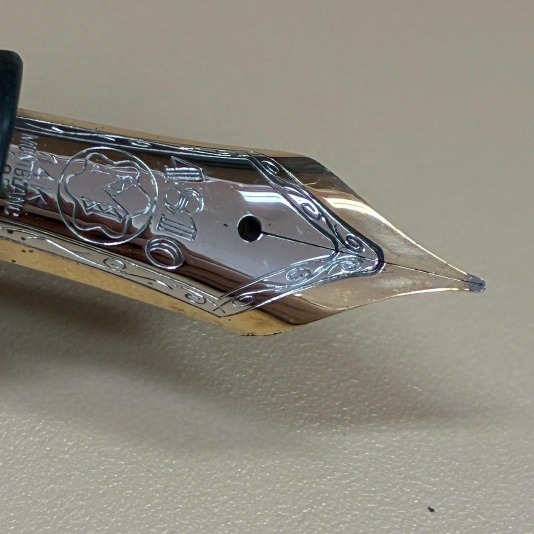 ♥【472】モンブラン万年筆4810 ペン先14K585