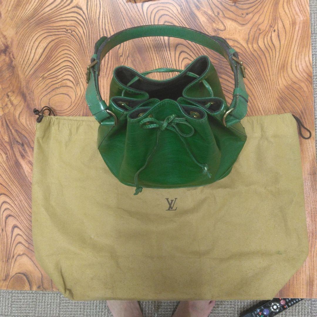 koji様Louis Vuitton グリーン ショルダー
