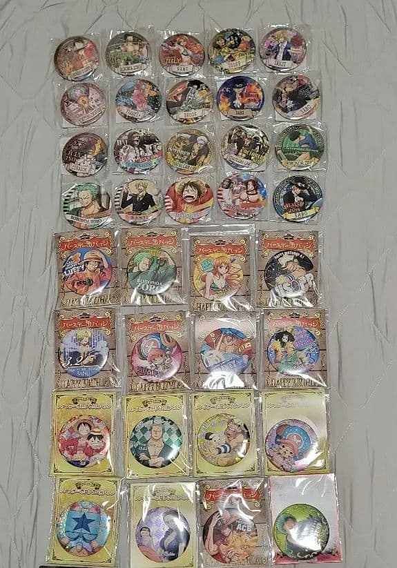 ワンピース　バースデー缶バッジ　36点セット 希少品