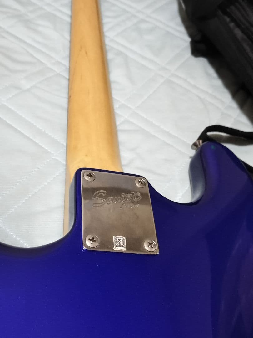 Squier ストラト Affinity 青 ケース付き 初心者最適