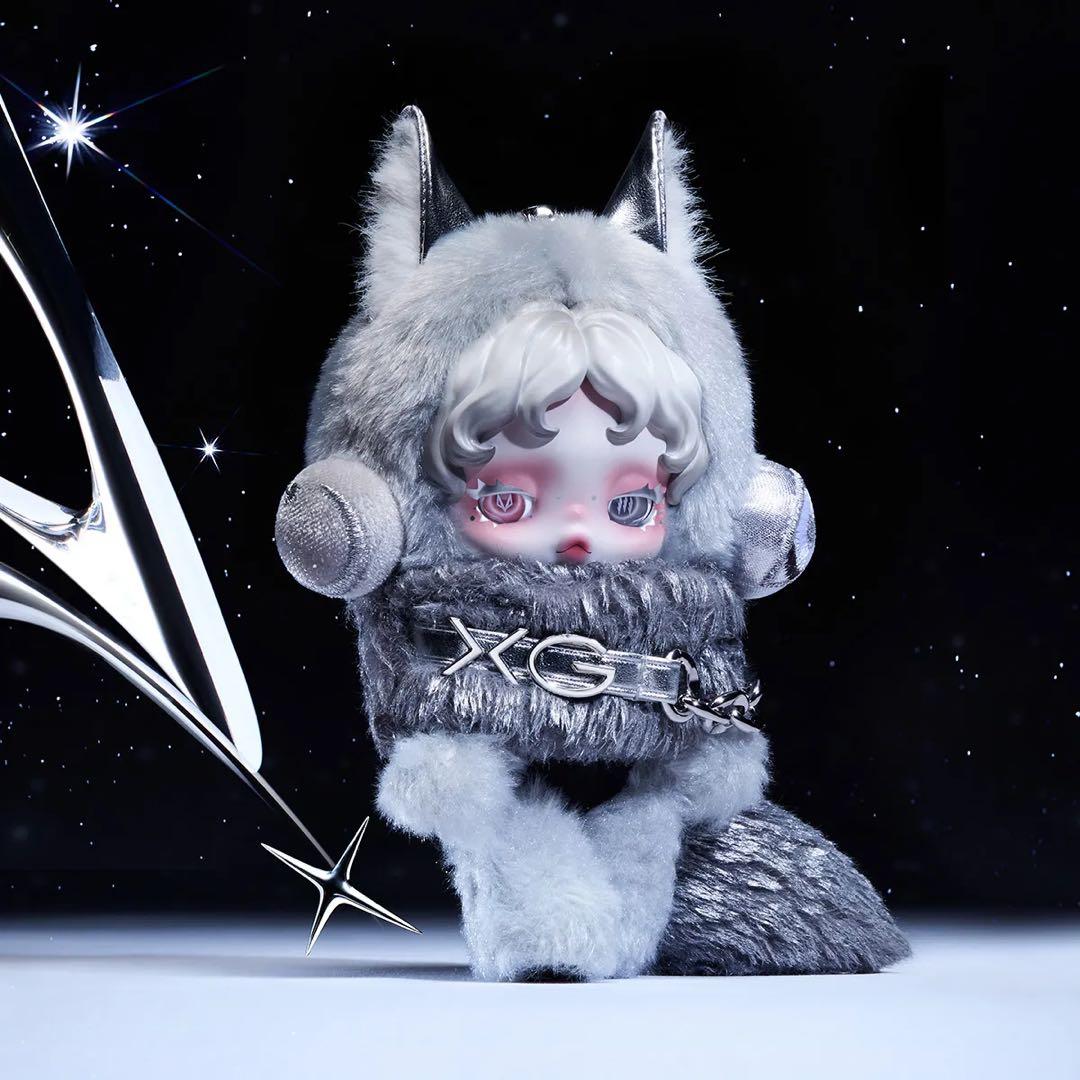 POPMART SKULLPANDA × XG ぬいぐるみペンダント（日本限定）