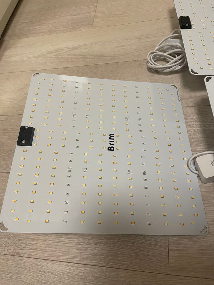 BRIM(ブリム) PANEL A 植物育成ライト 45W LED