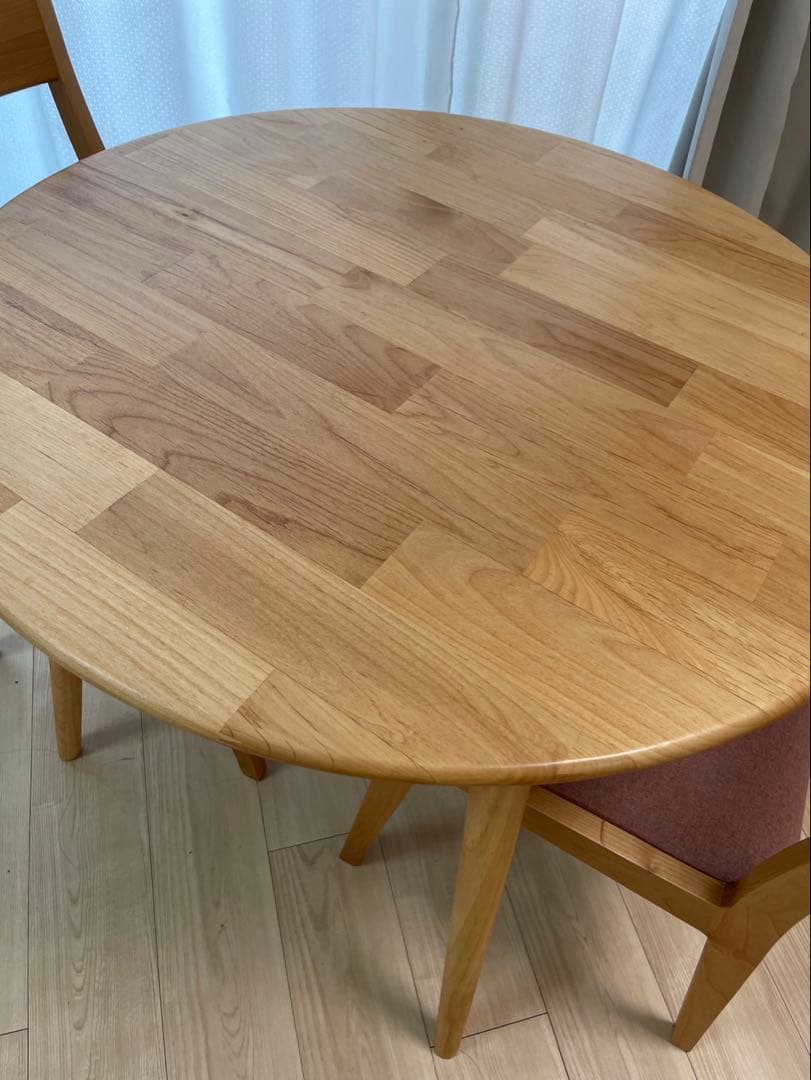 円形ダイニングテーブル　のみ！